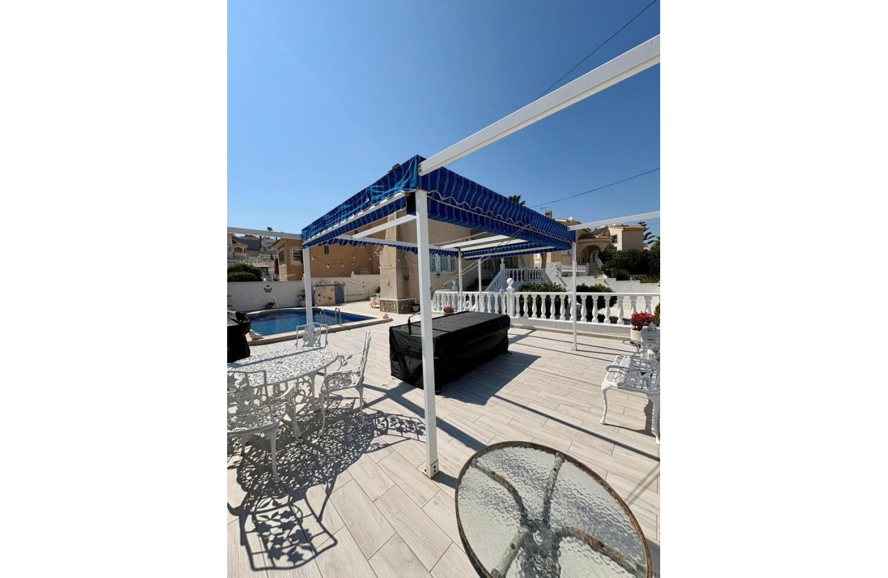 Resale - Villa -
Rojales - Costa Blanca