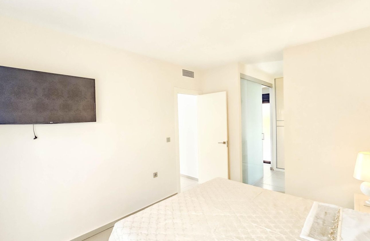 Resale - Villa -
Rojales - Cuidad Quesada