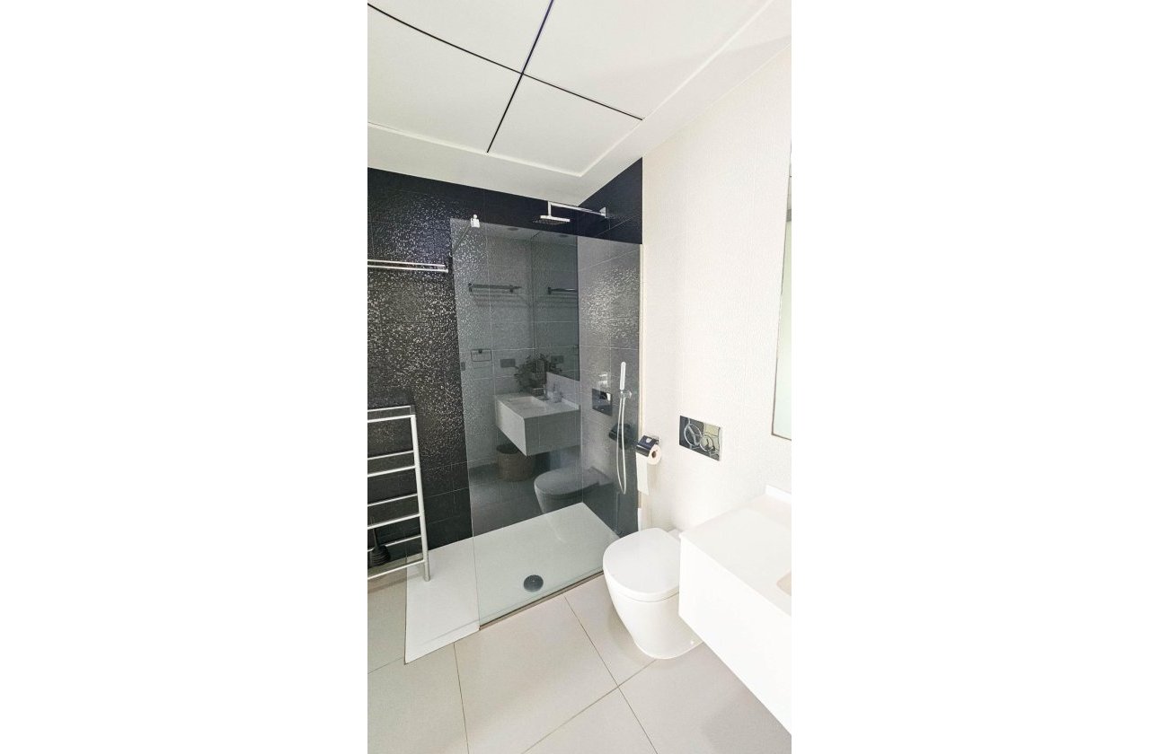 Resale - Villa -
Rojales - Cuidad Quesada