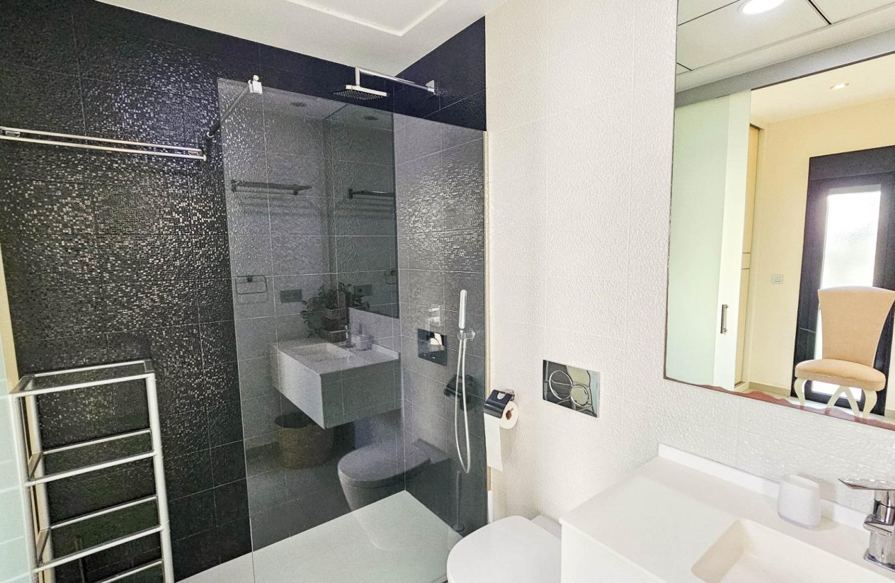 Resale - Villa -
Rojales - Cuidad Quesada