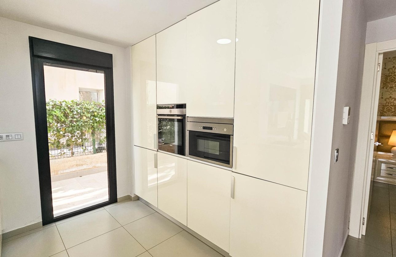 Resale - Villa -
Rojales - Cuidad Quesada