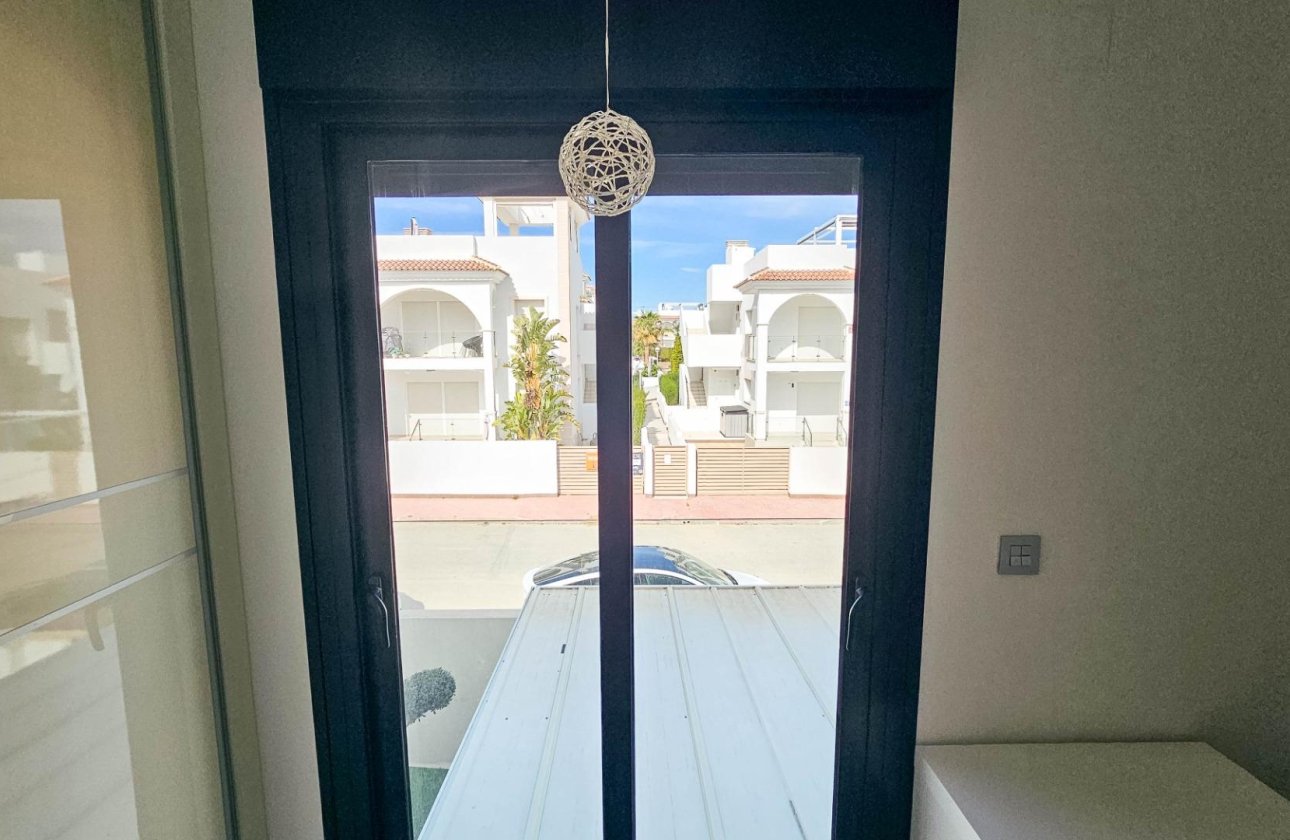 Resale - Villa -
Rojales - Cuidad Quesada