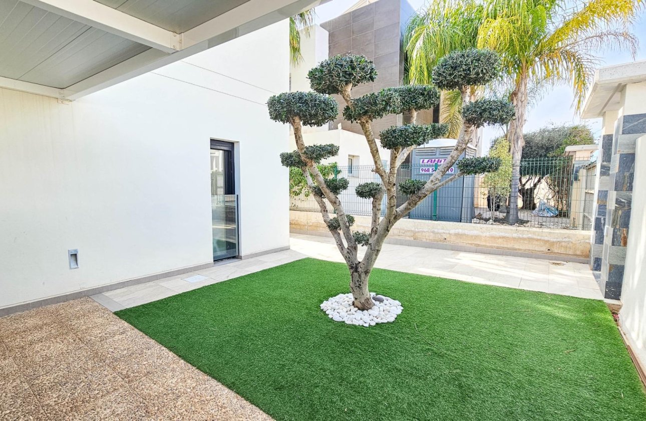 Resale - Villa -
Rojales - Cuidad Quesada