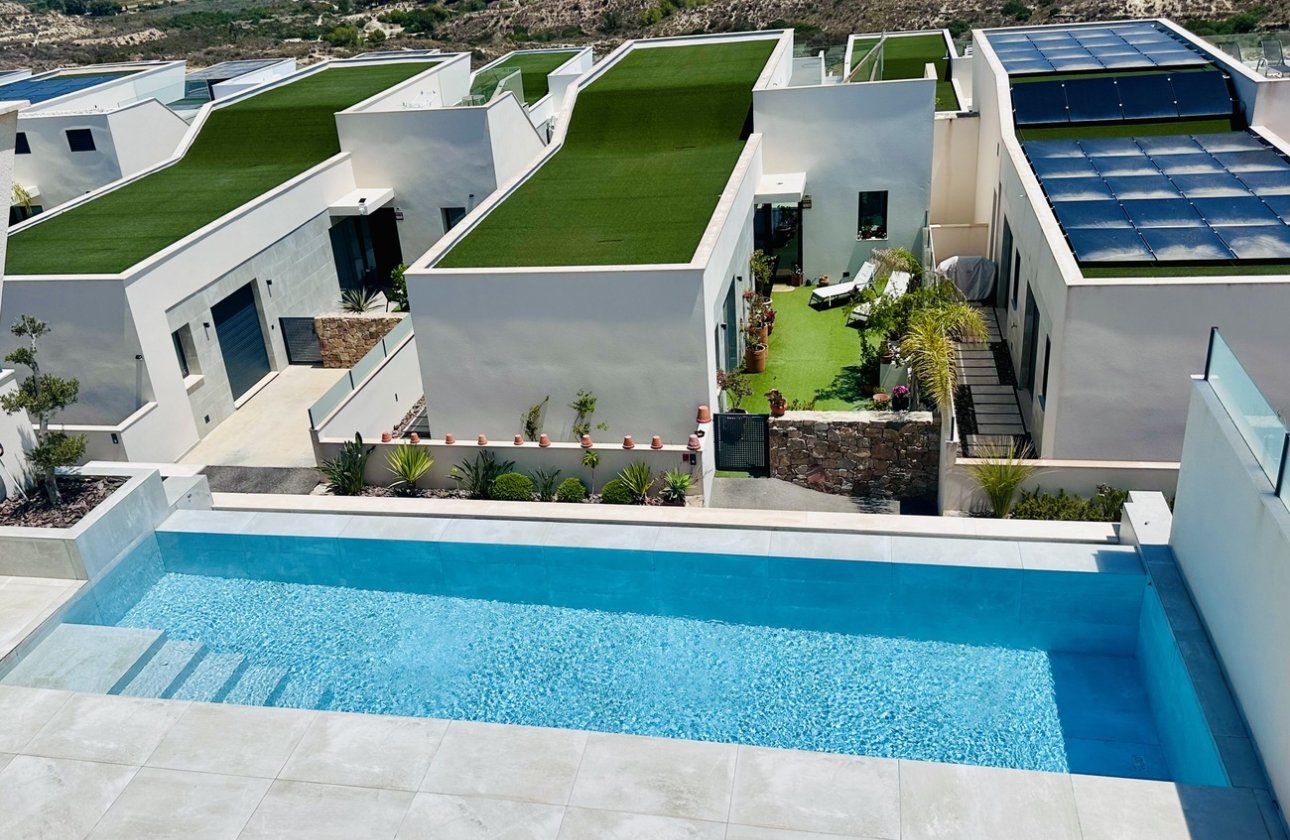 Resale - Villa -
Rojales Hills - Costa Blanca
