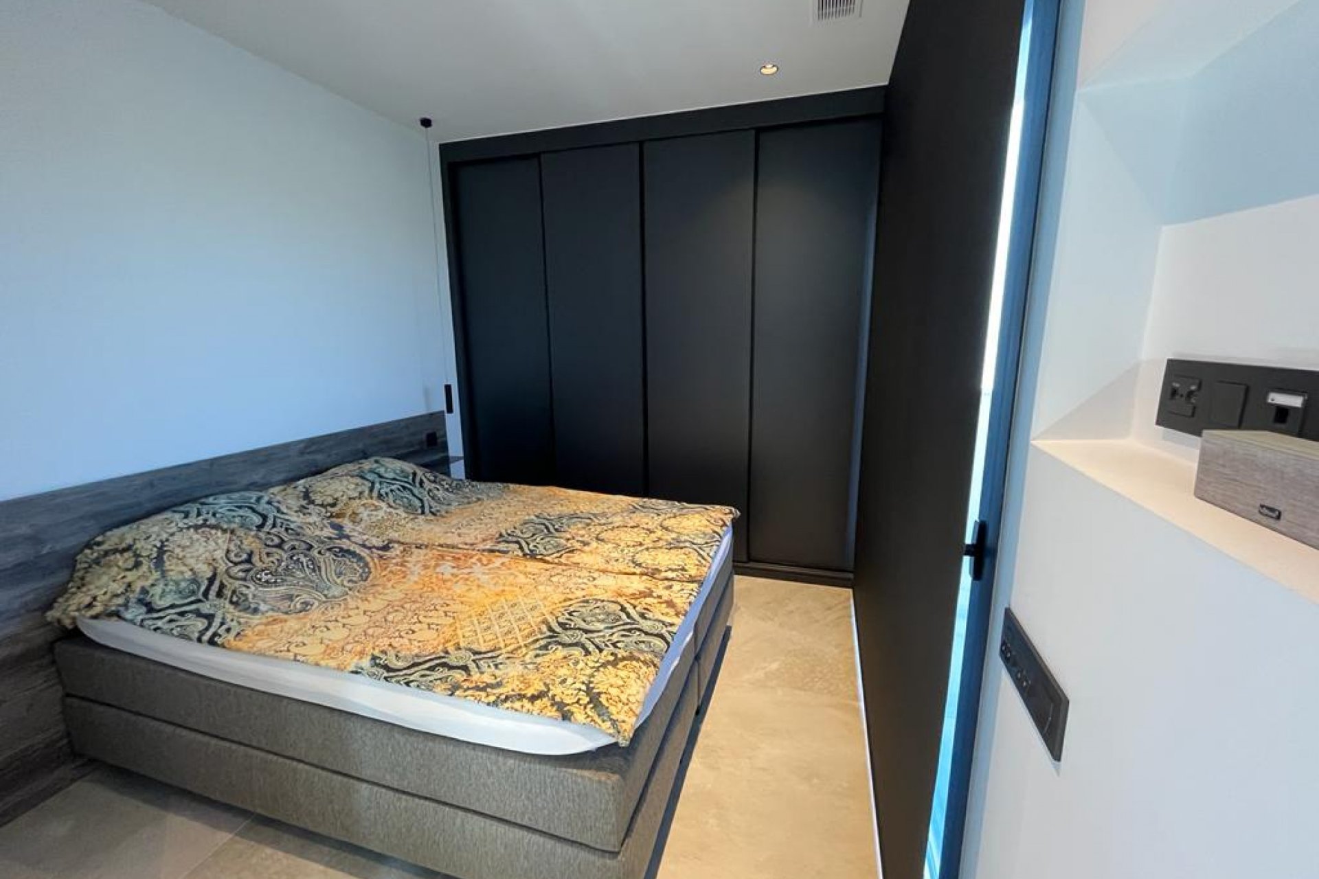 Resale - Villa -
Rojales - Inland