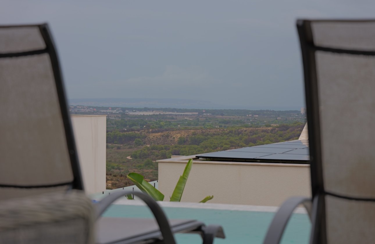 Resale - Villa -
Rojales - Inland