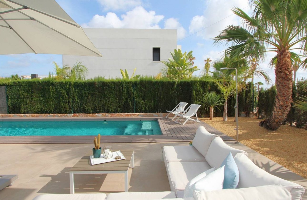 Resale - Villa -
Rojales - Inland