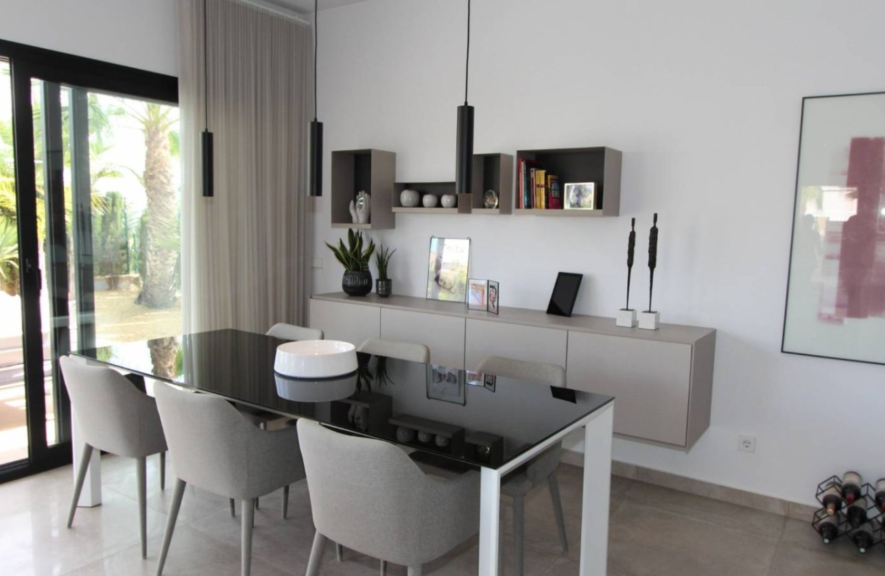 Resale - Villa -
Rojales - Inland