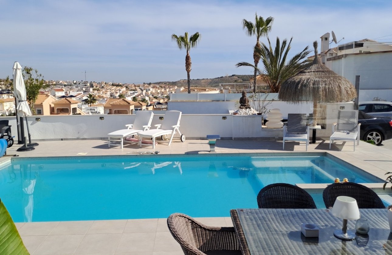 Resale - Villa -
Rojales - Inland