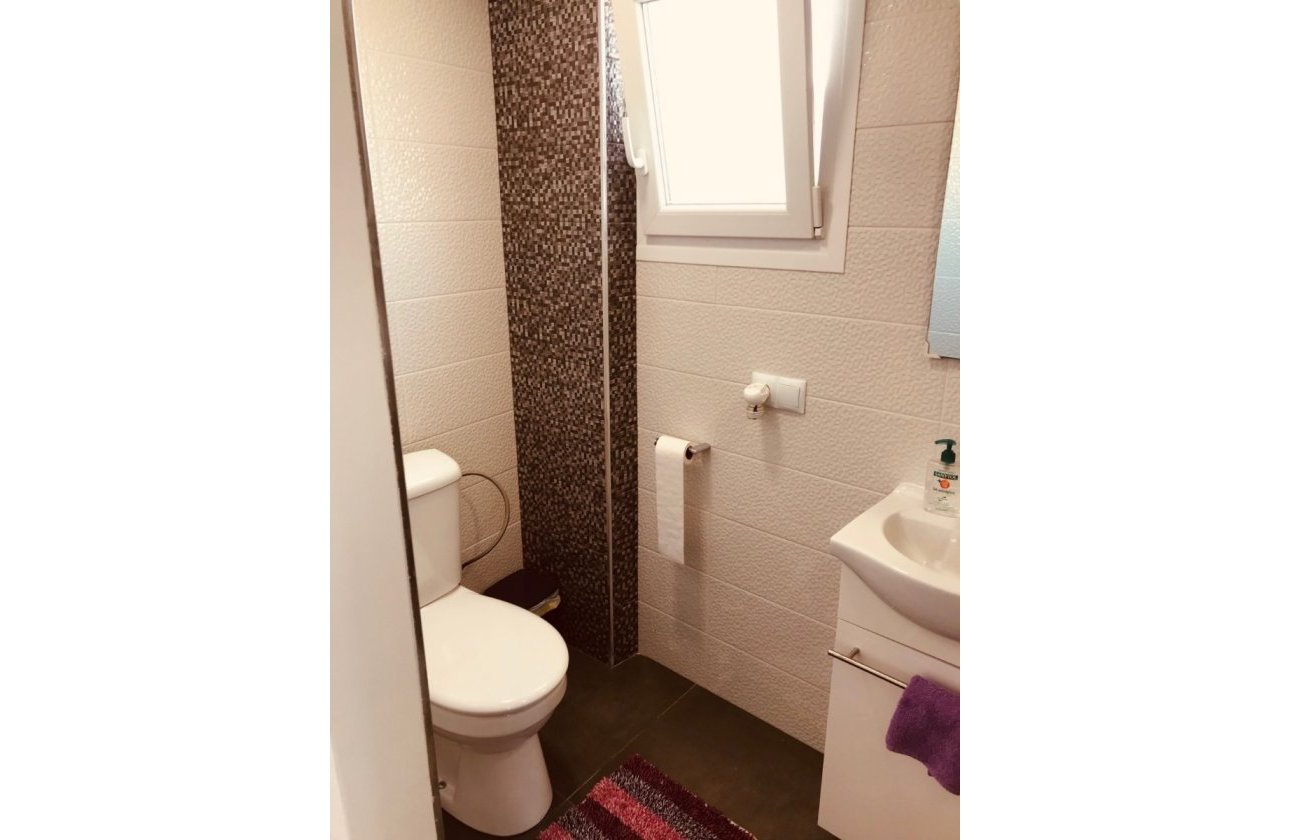 Resale - Villa -
Rojales - Inland