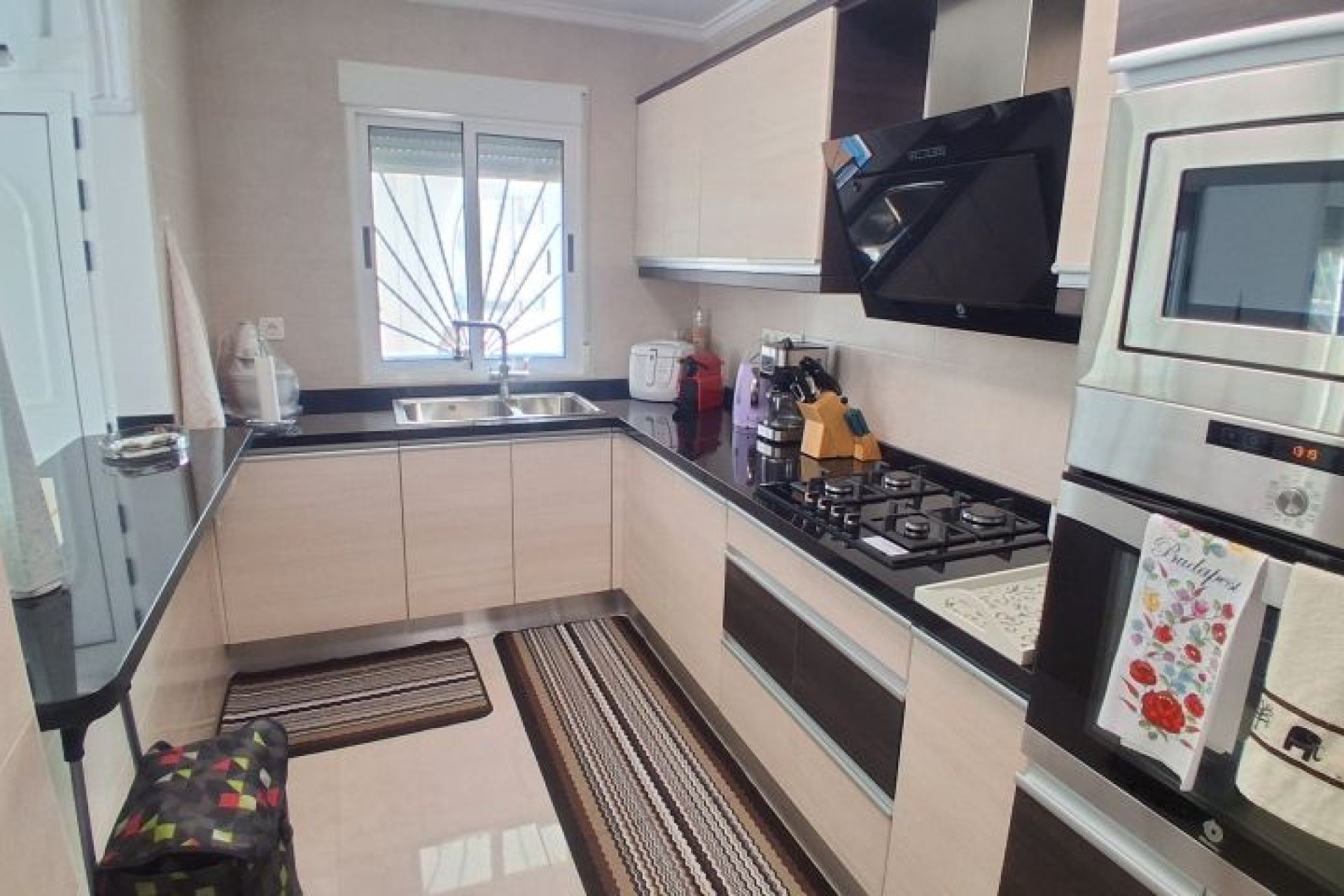 Resale - Villa -
Rojales - Inland