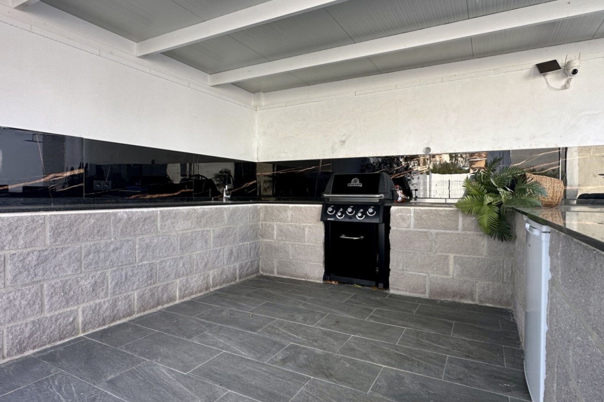 Resale - Villa -
Rojales - Inland