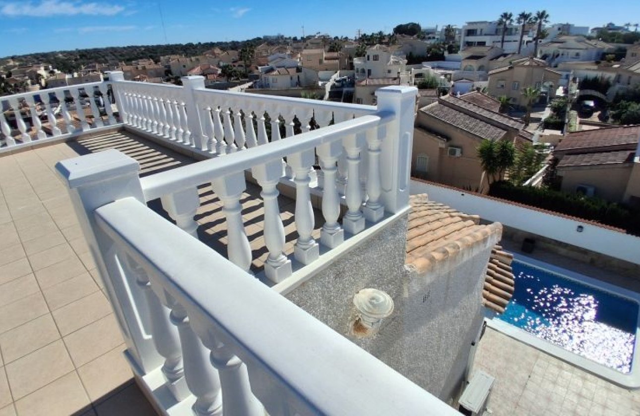 Resale - Villa -
Rojales - Inland