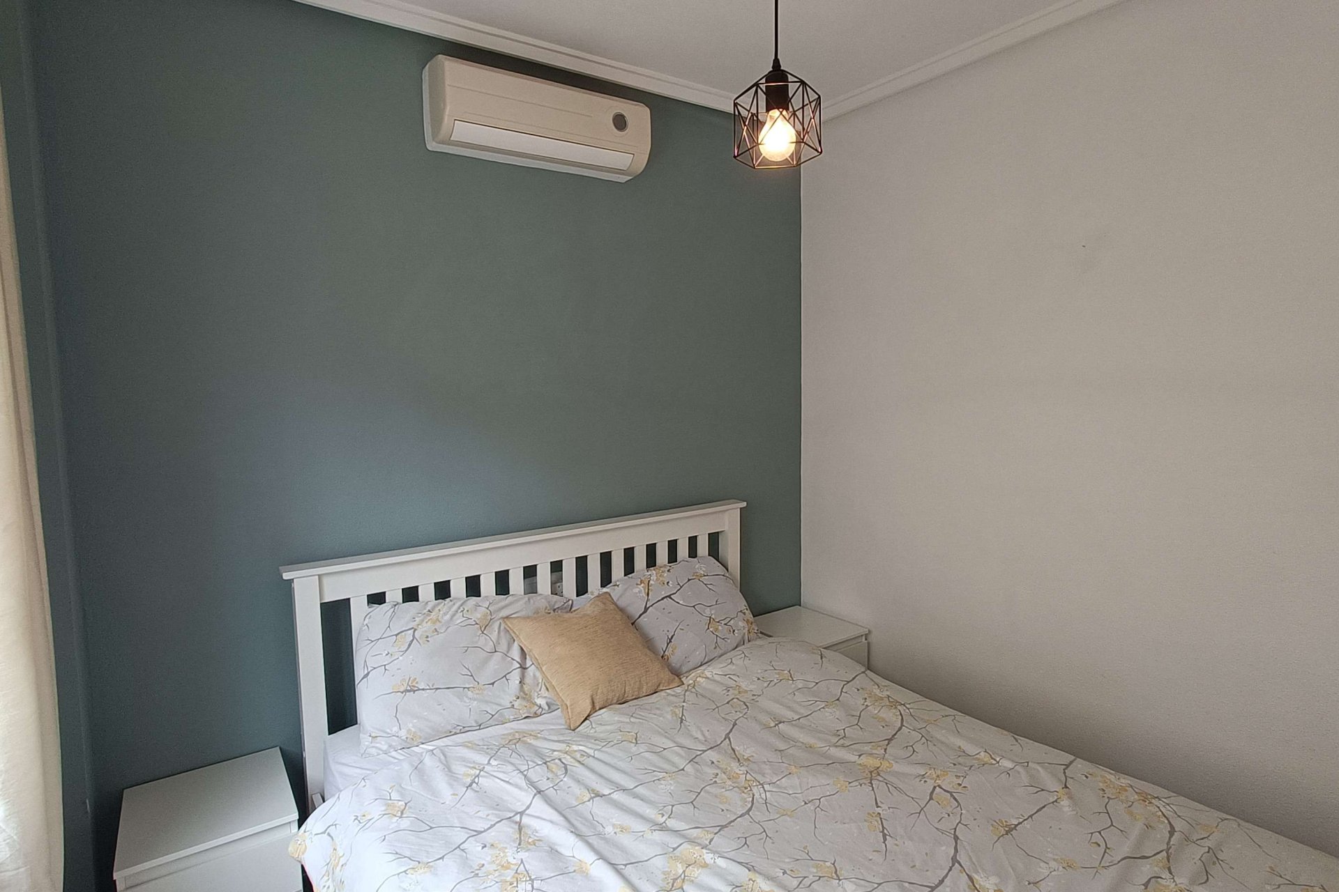 Resale - Villa -
Rojales - Inland