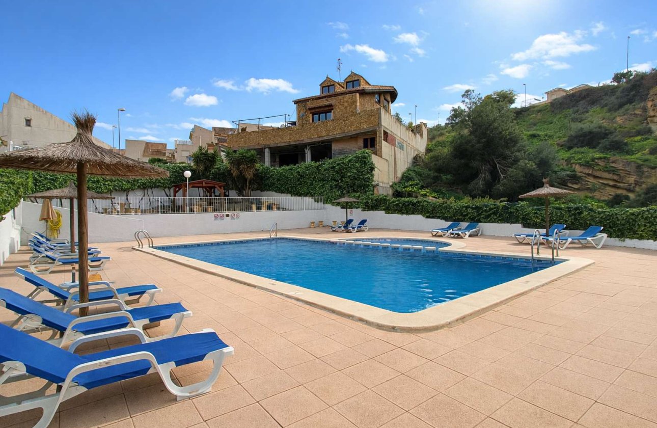 Resale - Villa -
Rojales - Inland