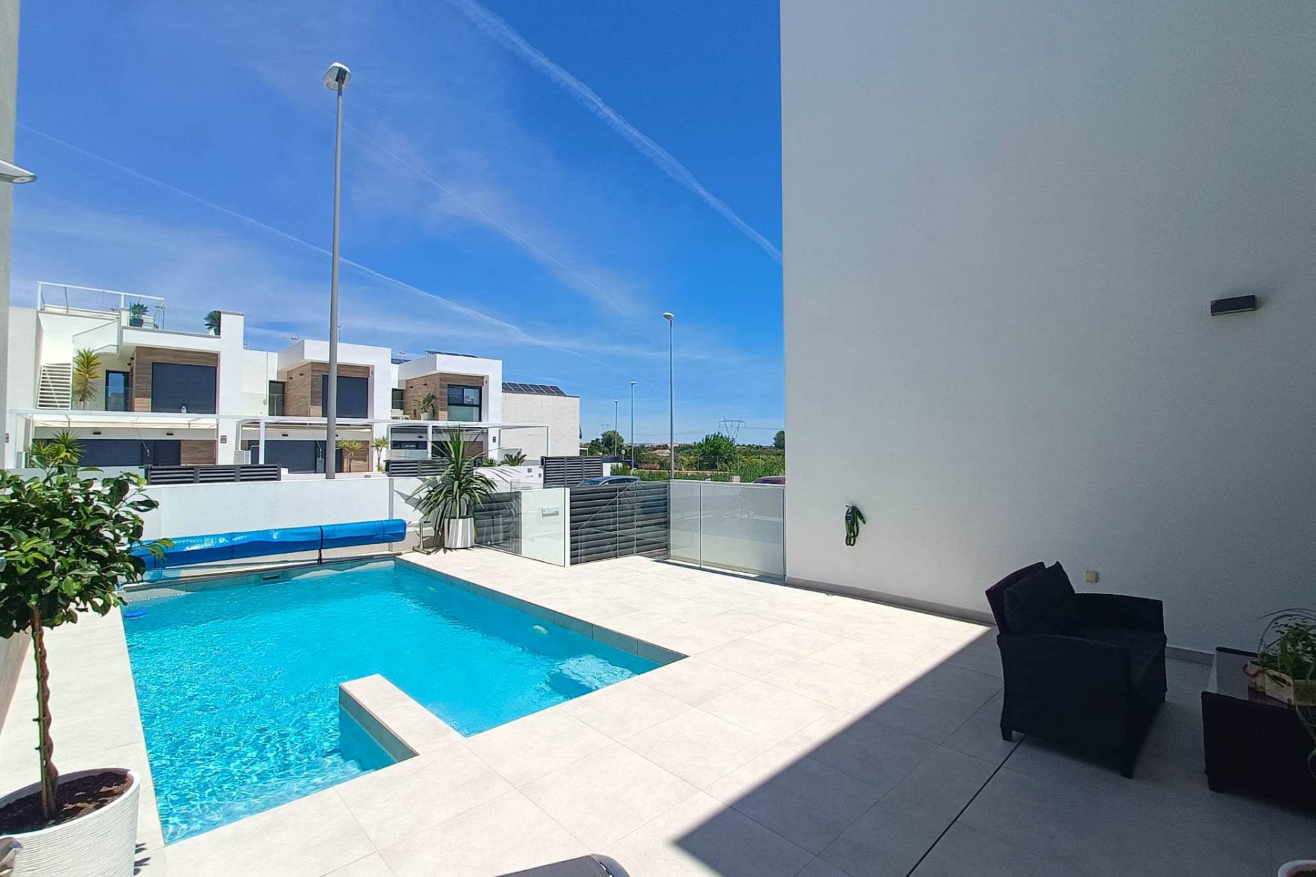 Resale - Villa -
Rojales - Inland