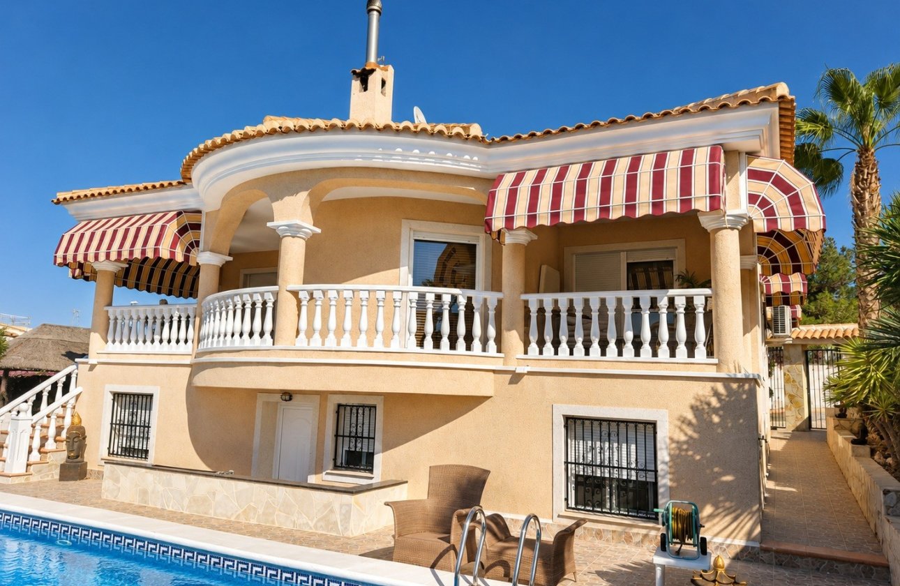 Resale - Villa -
Rojales - Inland