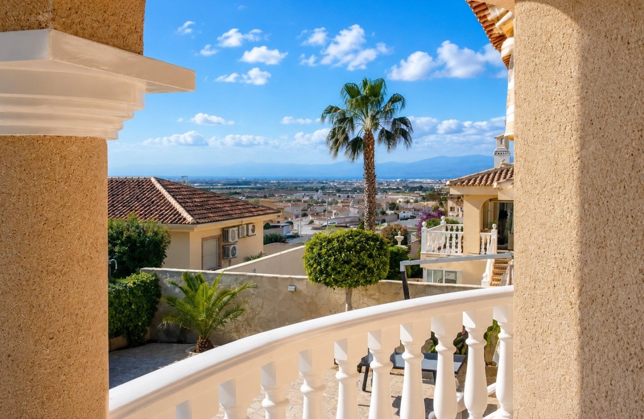 Resale - Villa -
Rojales - Inland