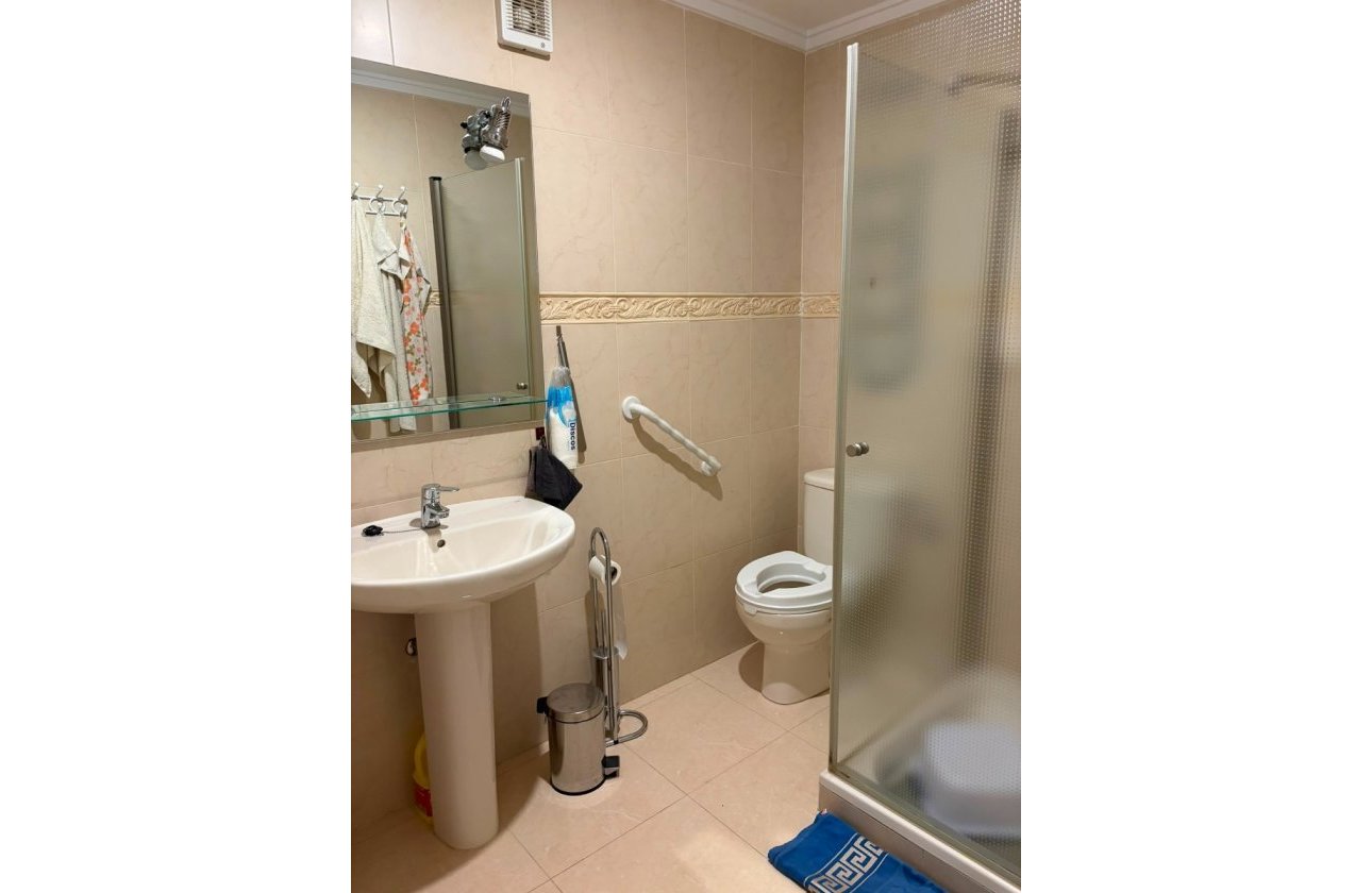 Resale - Villa -
Rojales - Inland