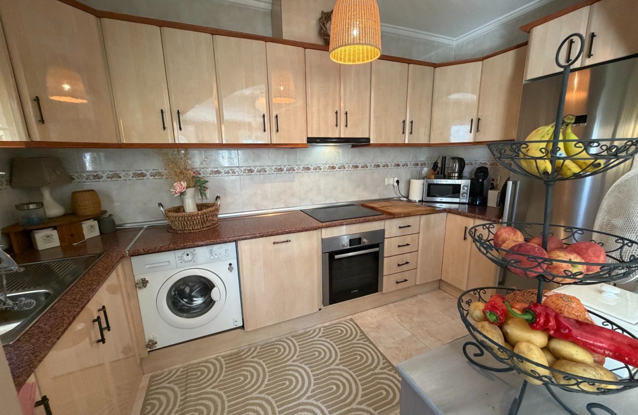 Resale - Villa -
Rojales - Inland