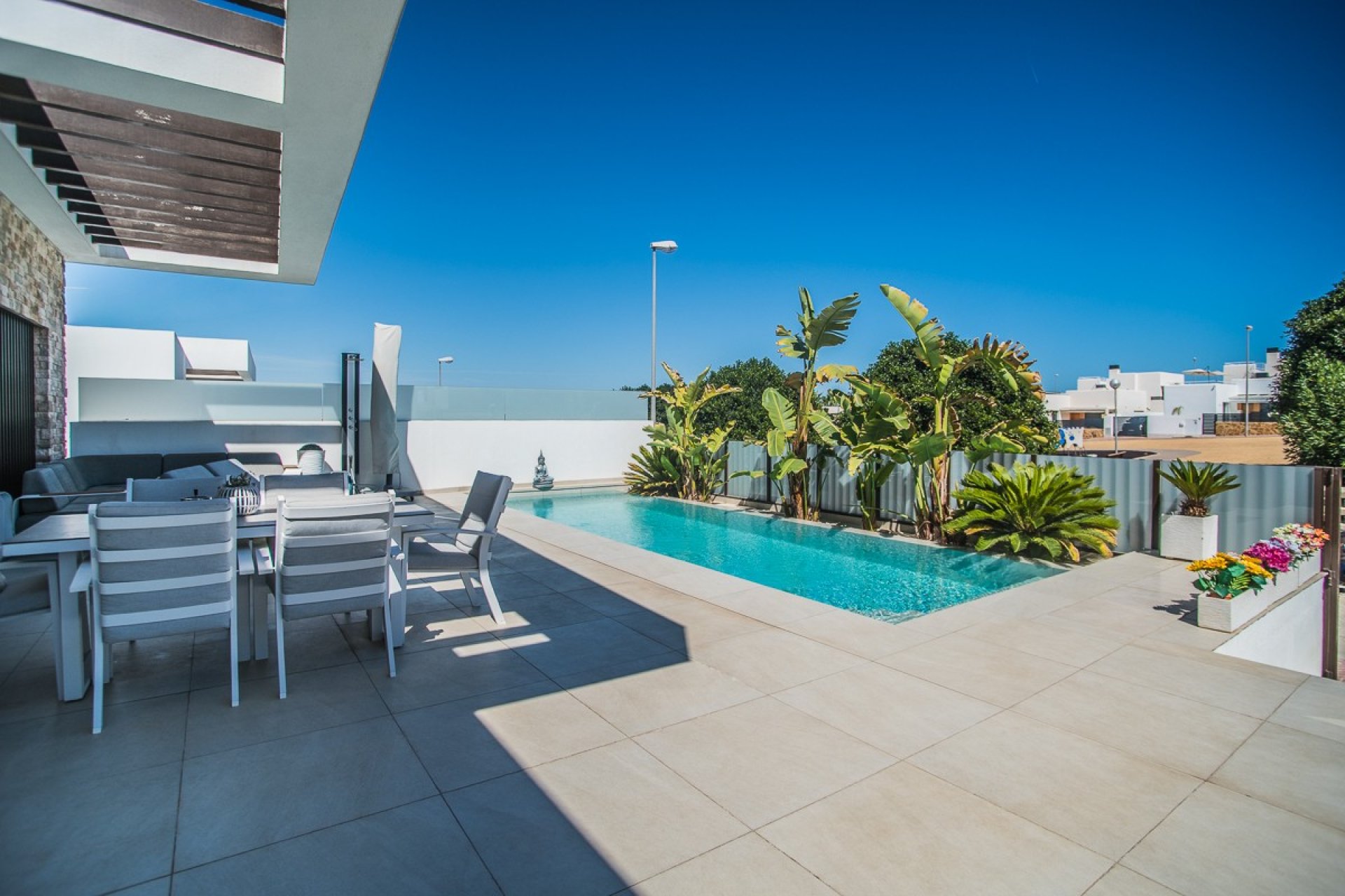 Resale - Villa -
Rojales - Inland