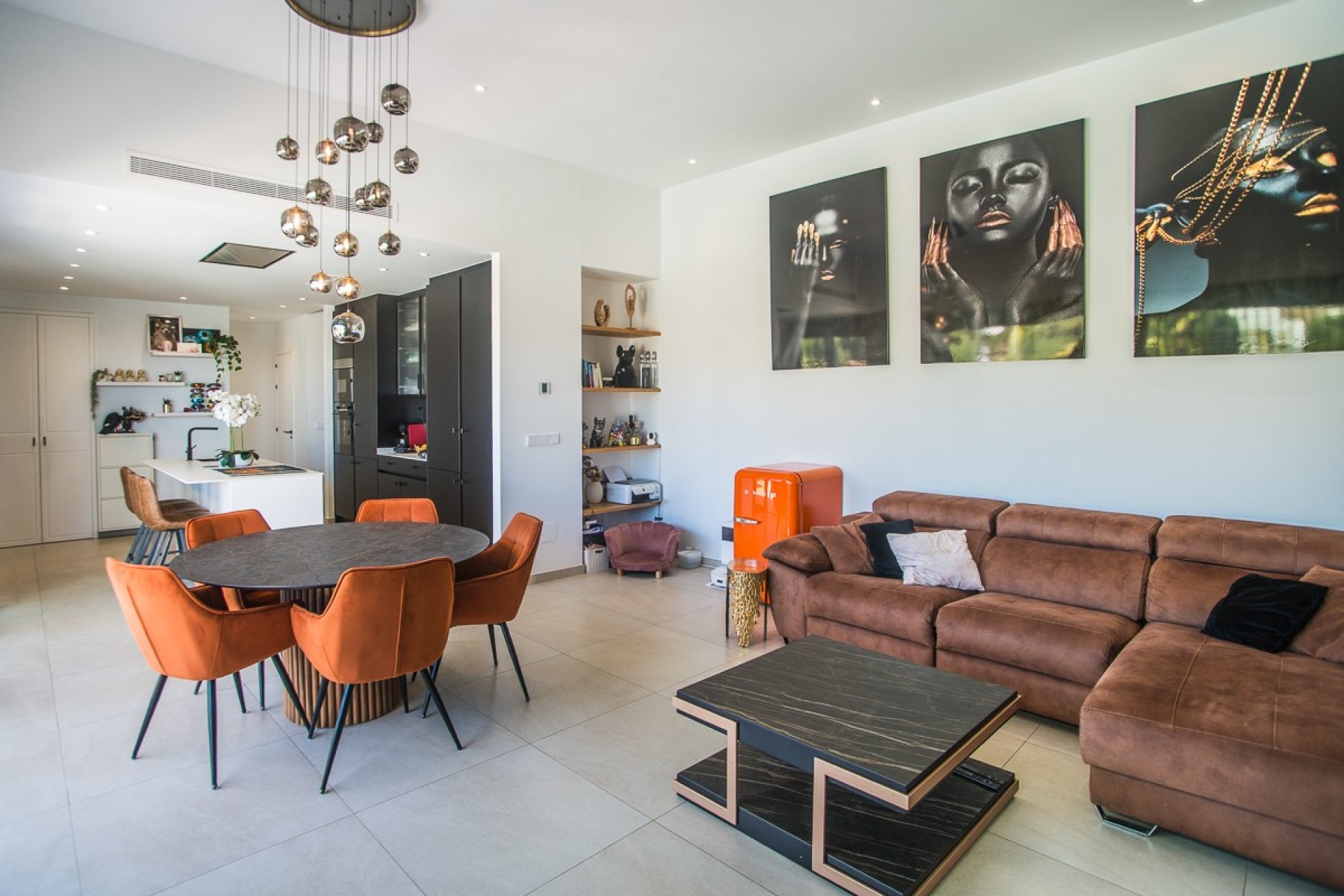 Resale - Villa -
Rojales - Inland