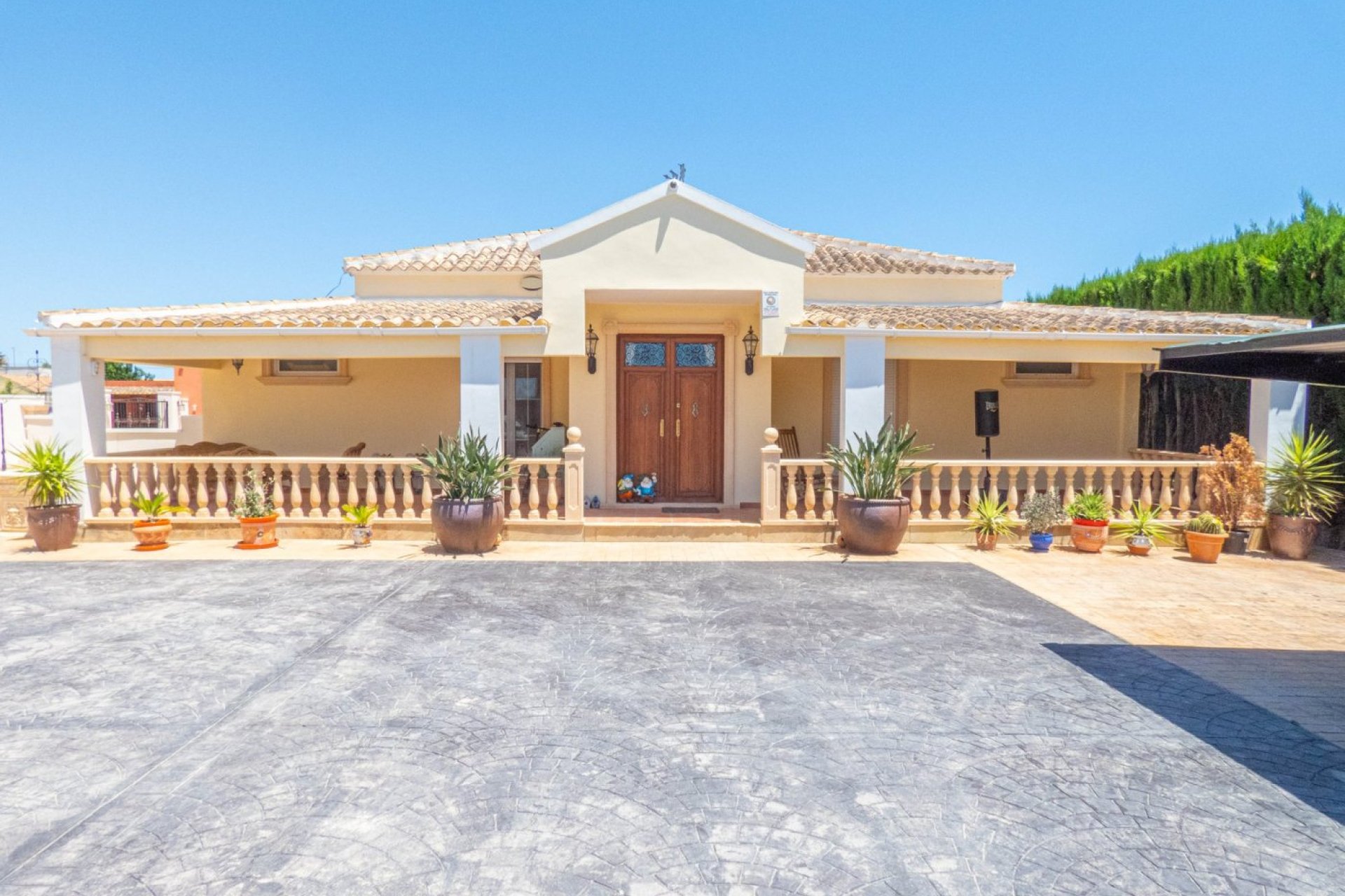 Resale - Villa -
Rojales - Inland