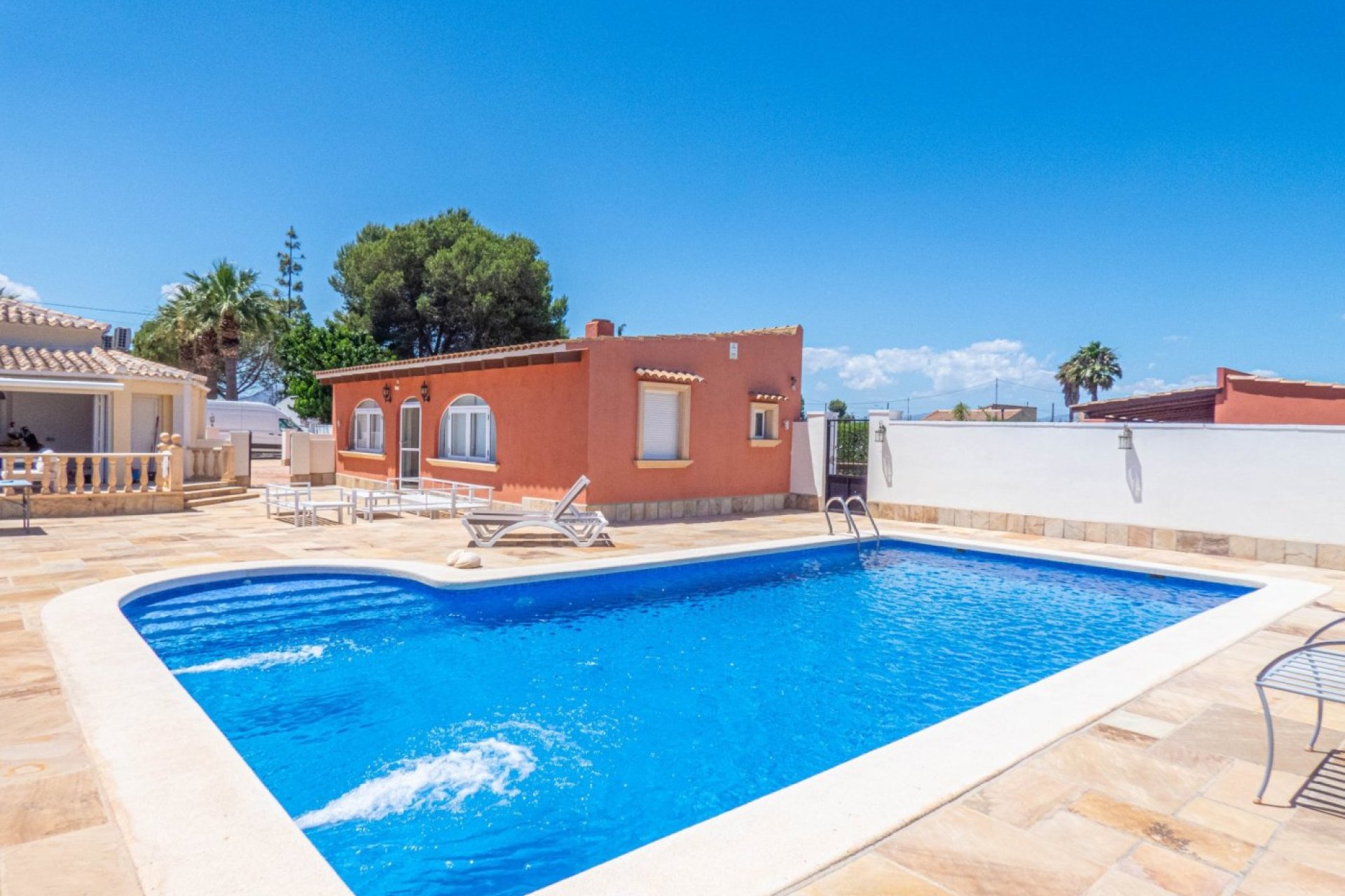 Resale - Villa -
Rojales - Inland