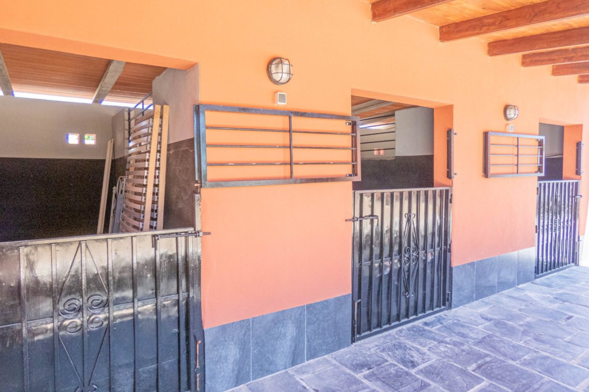 Resale - Villa -
Rojales - Inland