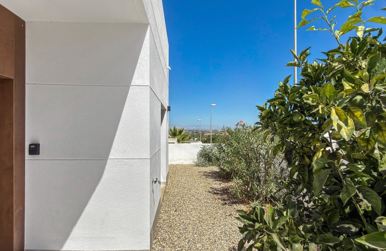 Resale - Villa -
Rojales - Inland
