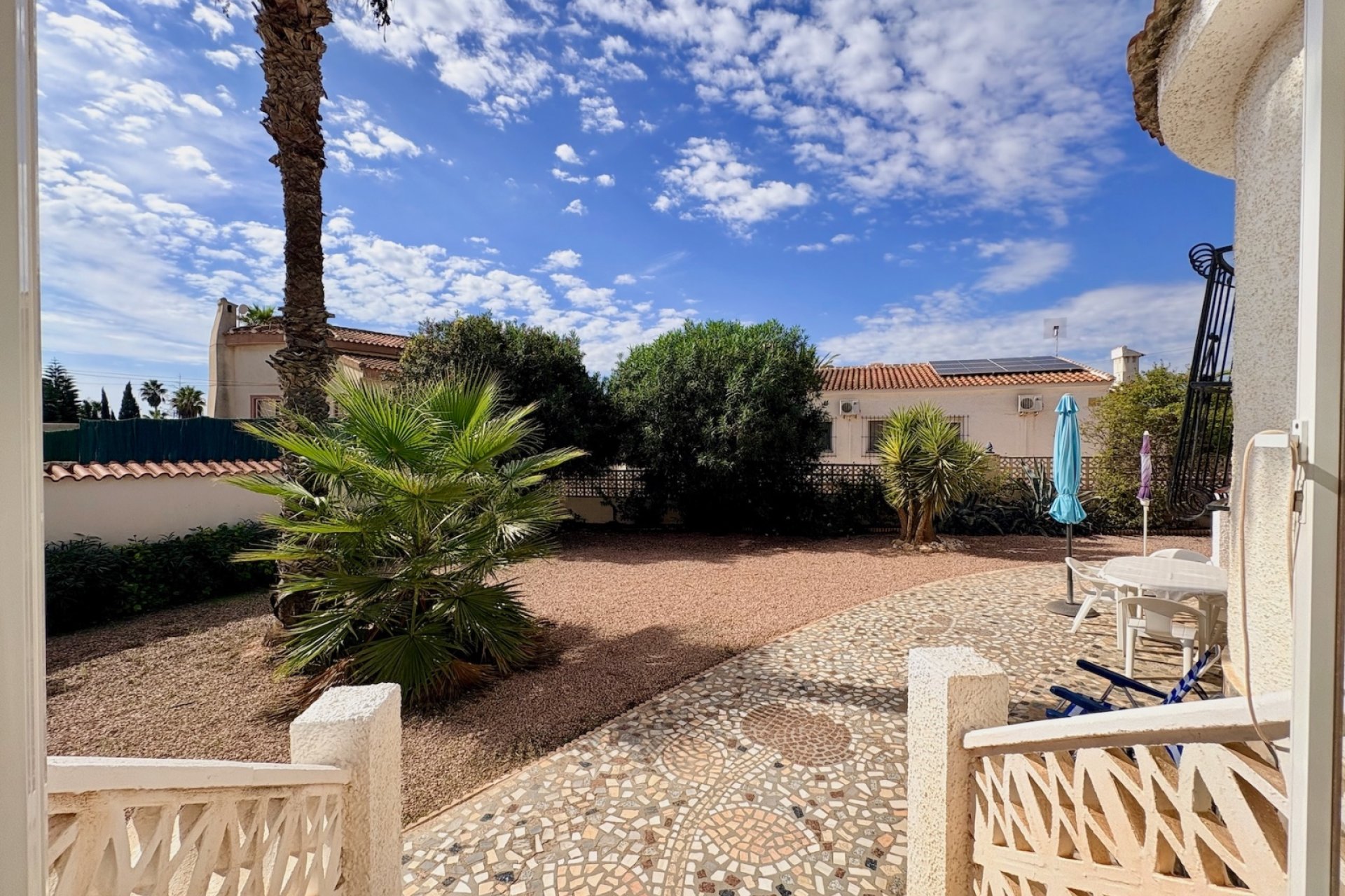 Resale - Villa -
Rojales - Inland