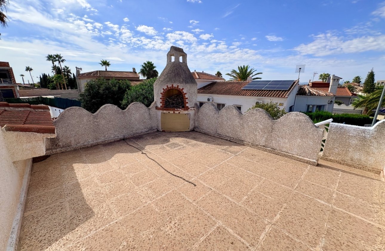 Resale - Villa -
Rojales - Inland