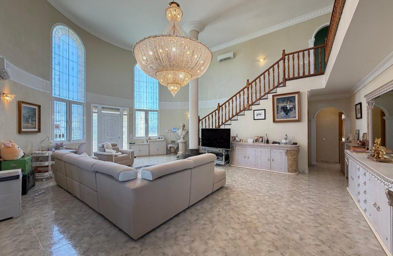 Resale - Villa -
Rojales - La Fiesta