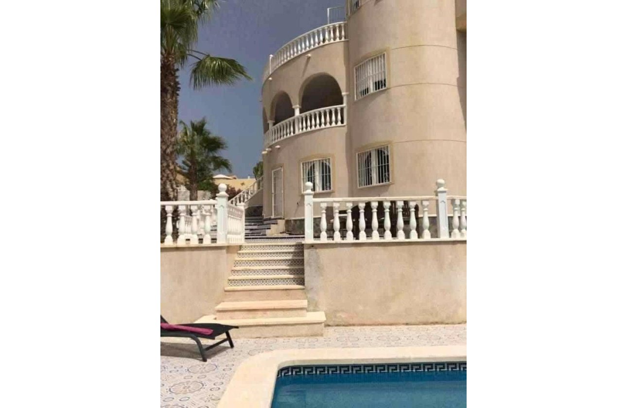 Resale - Villa -
Rojales - La Marquesa