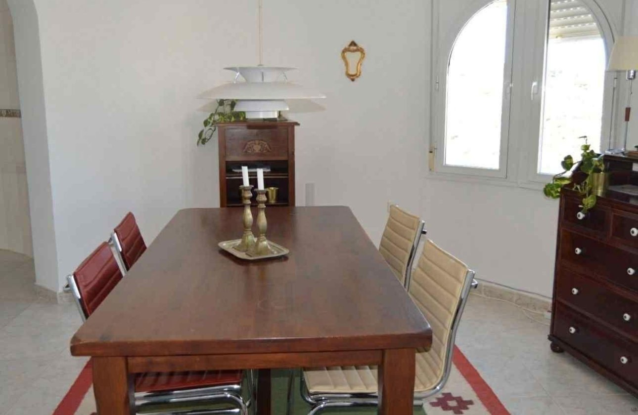 Resale - Villa -
Rojales - La Marquesa