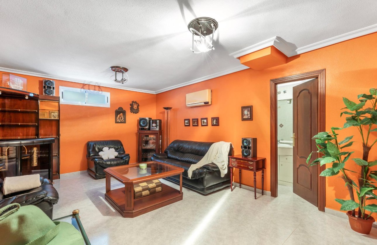 Resale - Villa -
Rojales - Pueblo Bravo