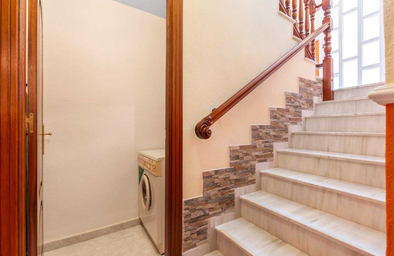 Resale - Villa -
Rojales - Pueblo Bravo