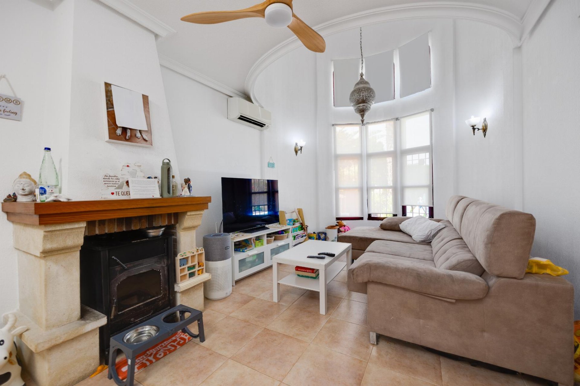 Resale - Villa -
San Fulgencio - Costa Blanca