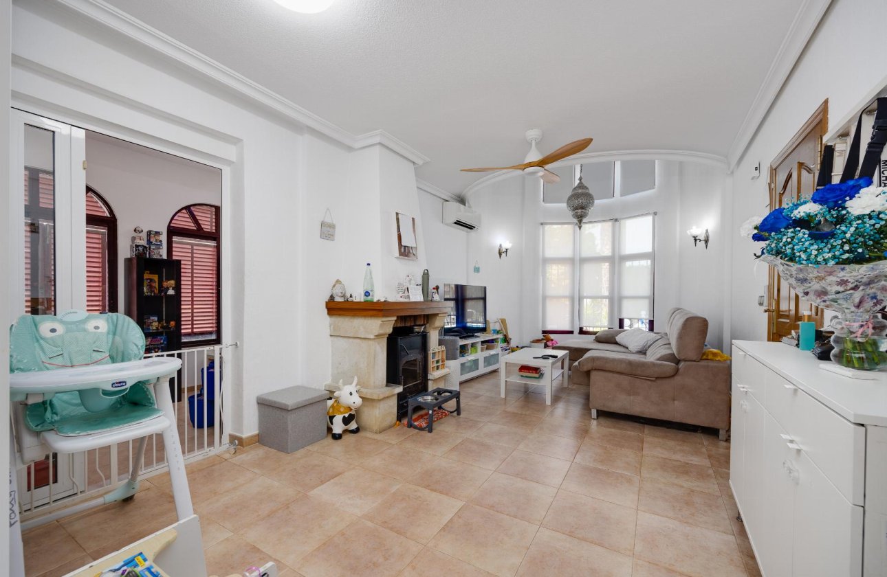 Resale - Villa -
San Fulgencio - Costa Blanca