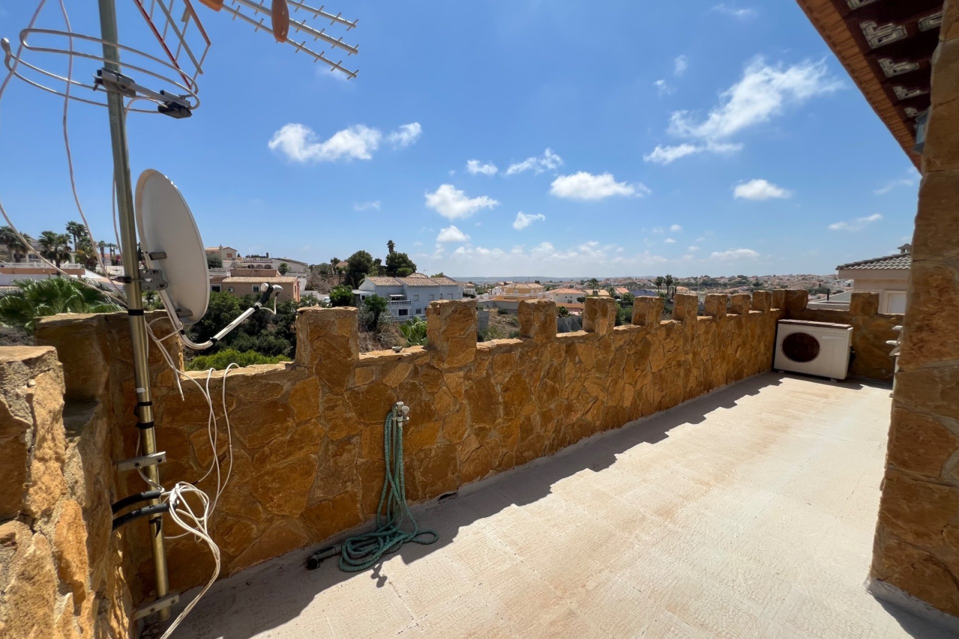 Resale - Villa -
San Fulgencio - Costa Blanca