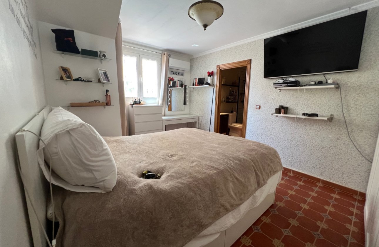Resale - Villa -
San Fulgencio - Costa Blanca