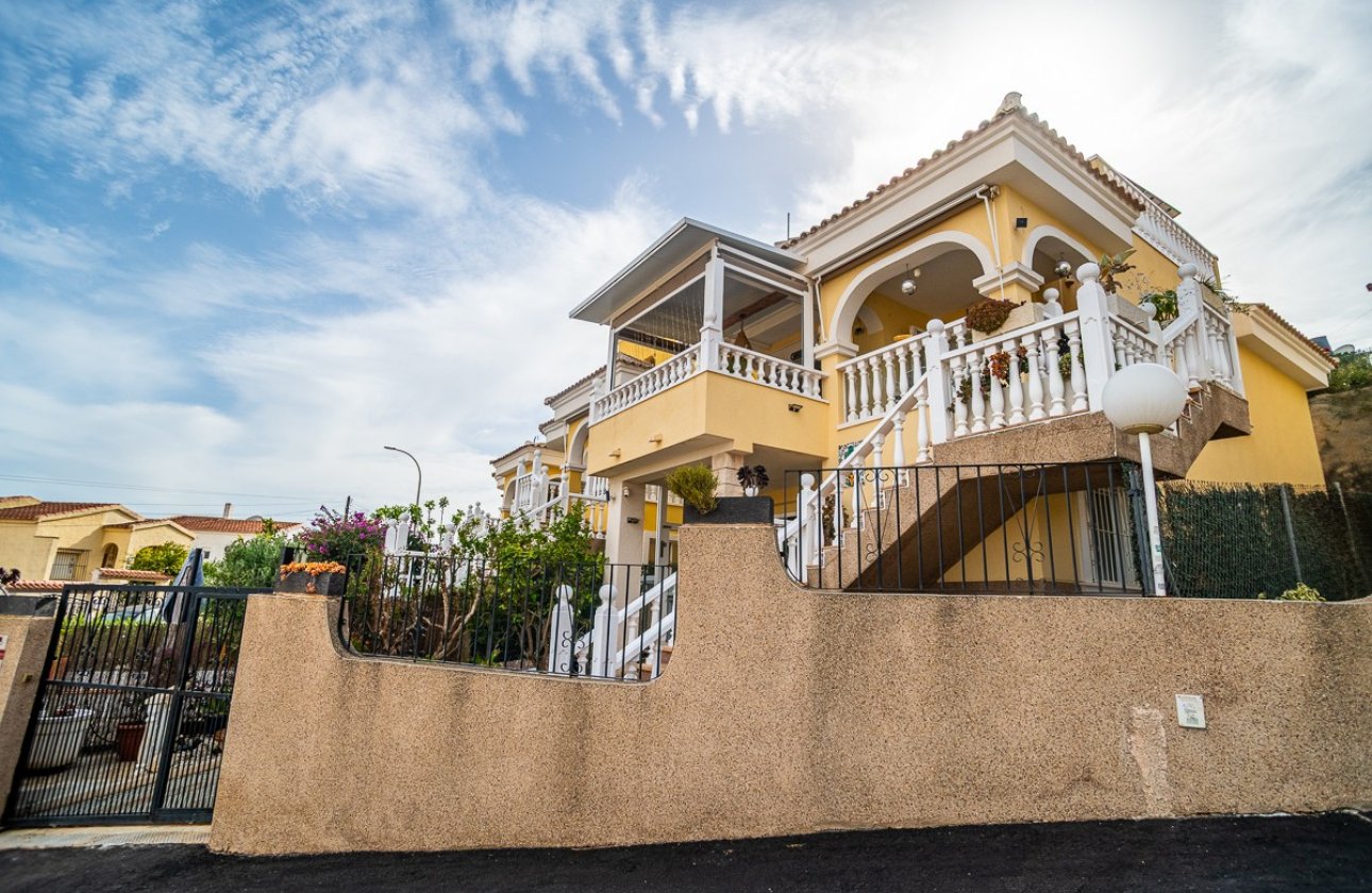 Resale - Villa -
San Fulgencio - Costa Blanca