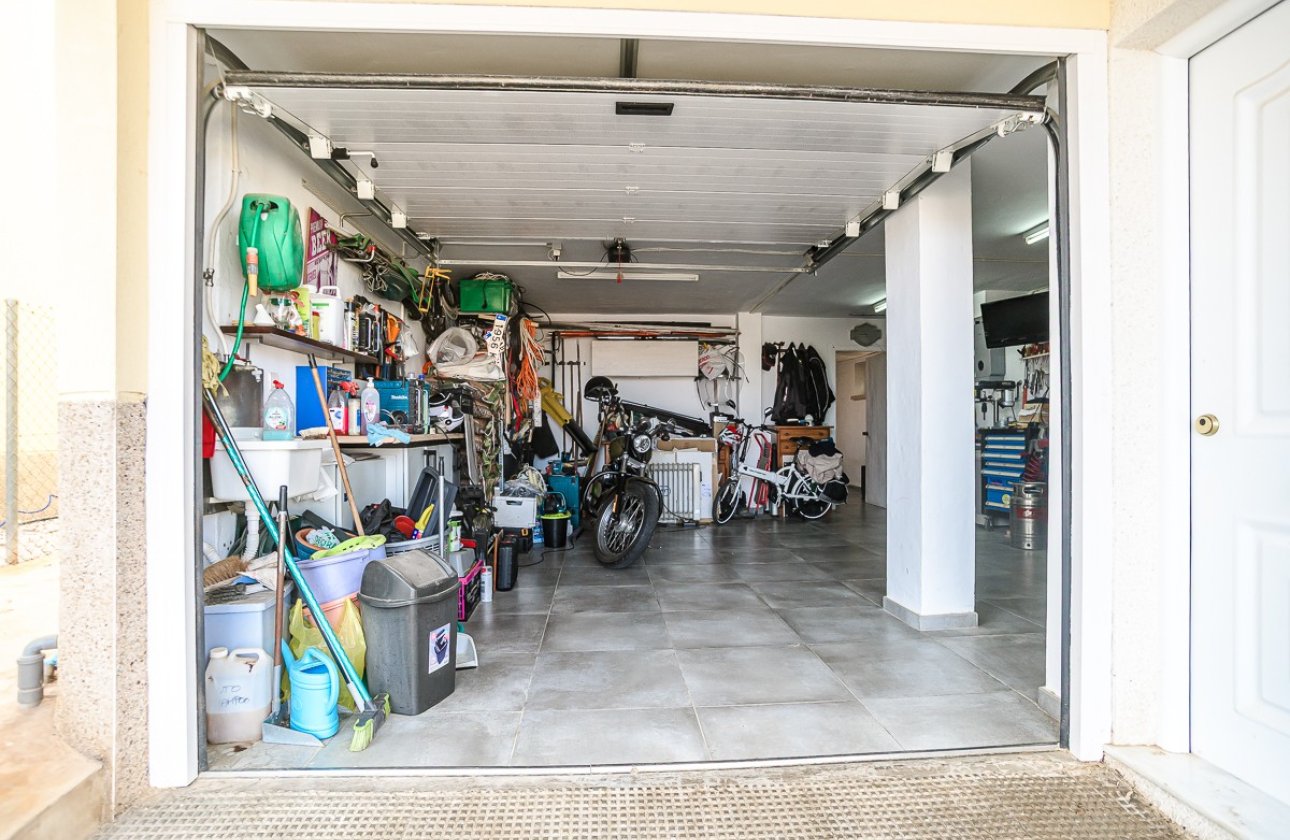 Resale - Villa -
San Fulgencio - Costa Blanca