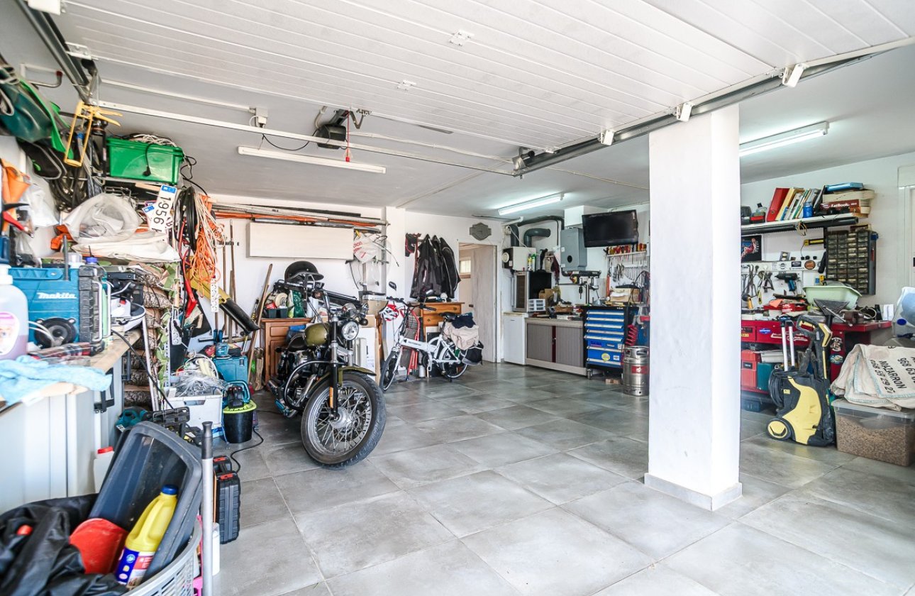 Resale - Villa -
San Fulgencio - Costa Blanca