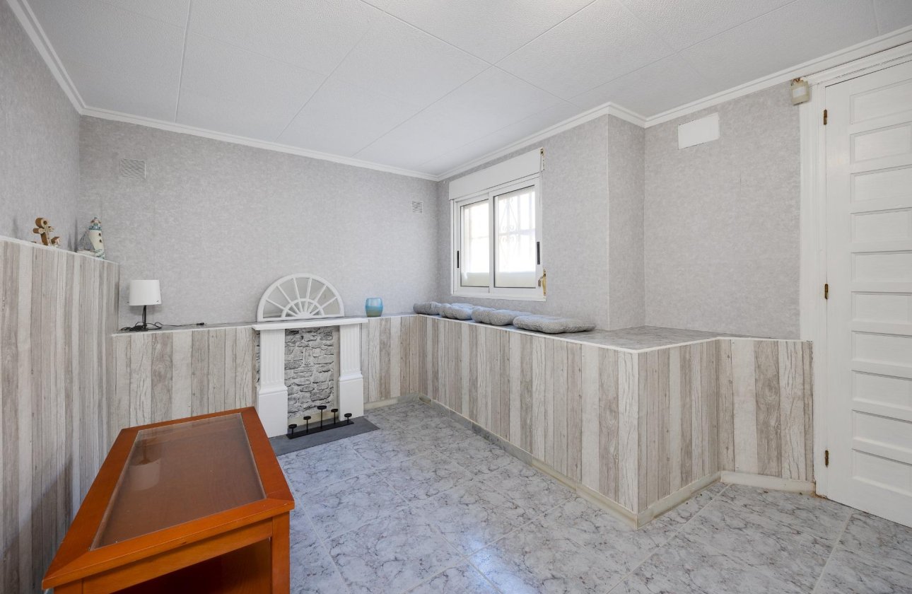 Resale - Villa -
San Fulgencio - La Marina