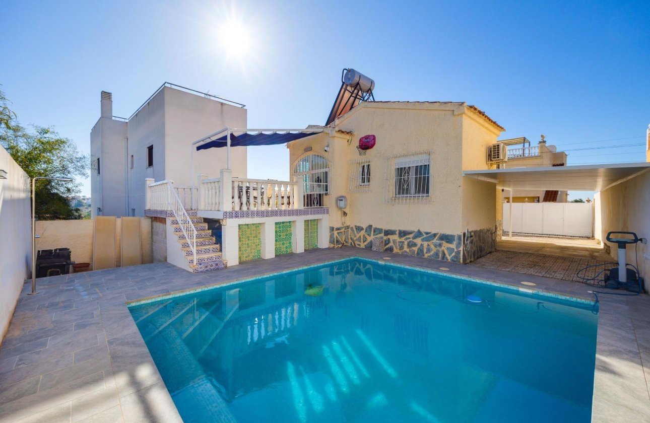 Resale - Villa -
San Fulgencio - La Marina