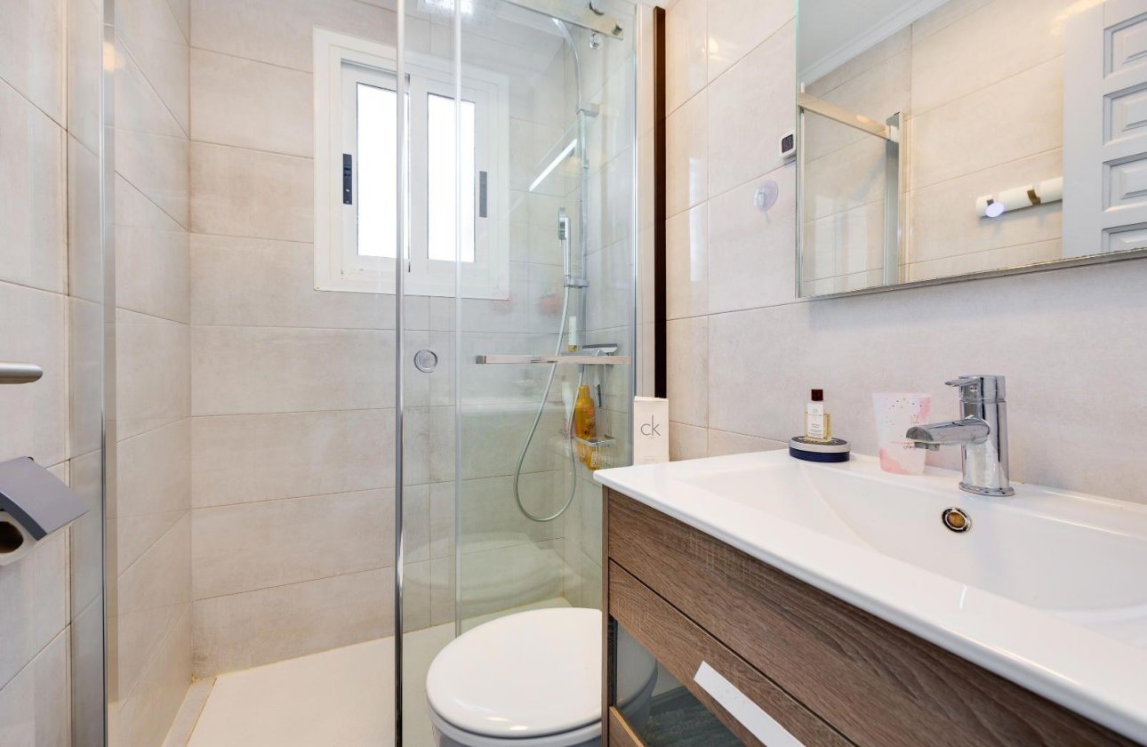 Resale - Villa -
San Fulgencio - La Marina