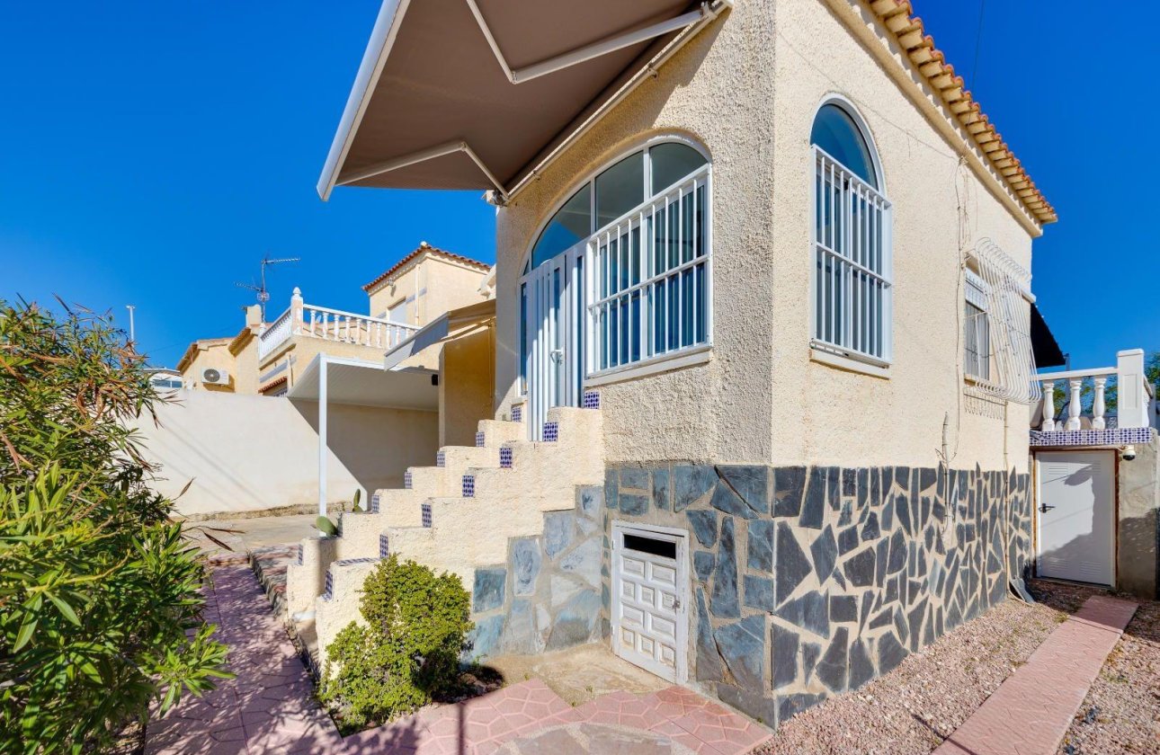 Resale - Villa -
San Fulgencio - La Marina