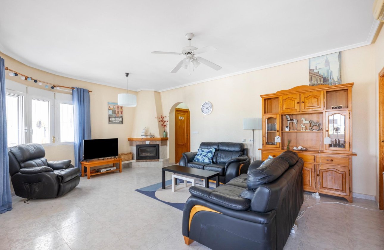 Resale - Villa -
San Fulgencio - Urb. La Marina