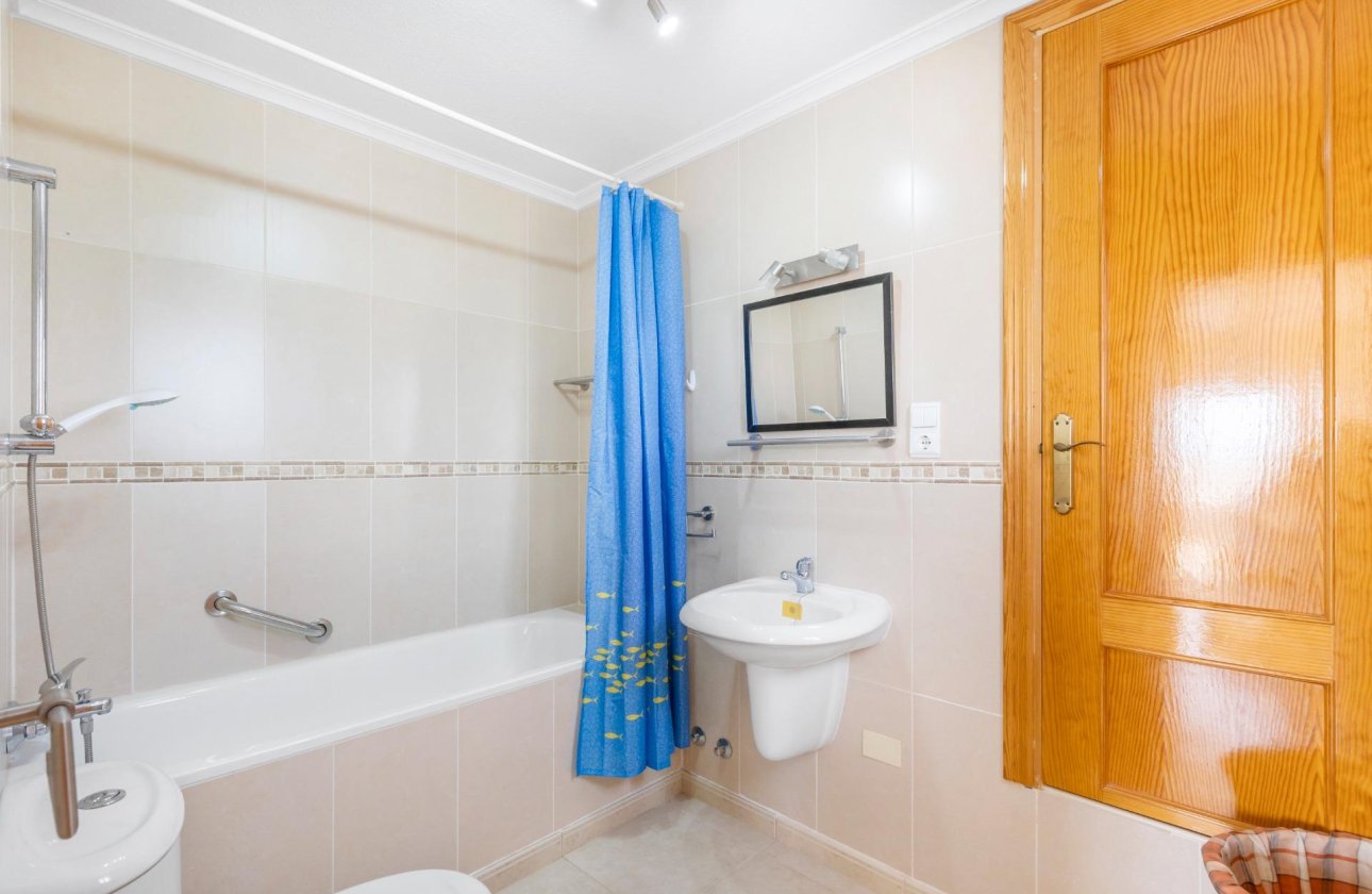 Resale - Villa -
San Fulgencio - Urb. La Marina